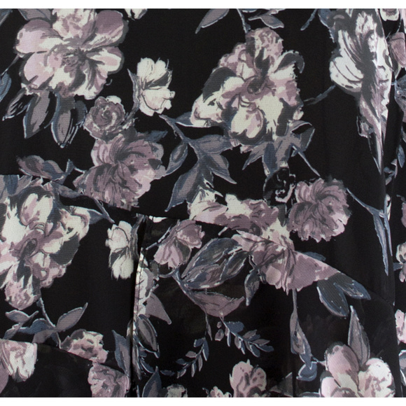 Mystree | Floral Print Tiered Ruffle Dress - Picture 2 of 4